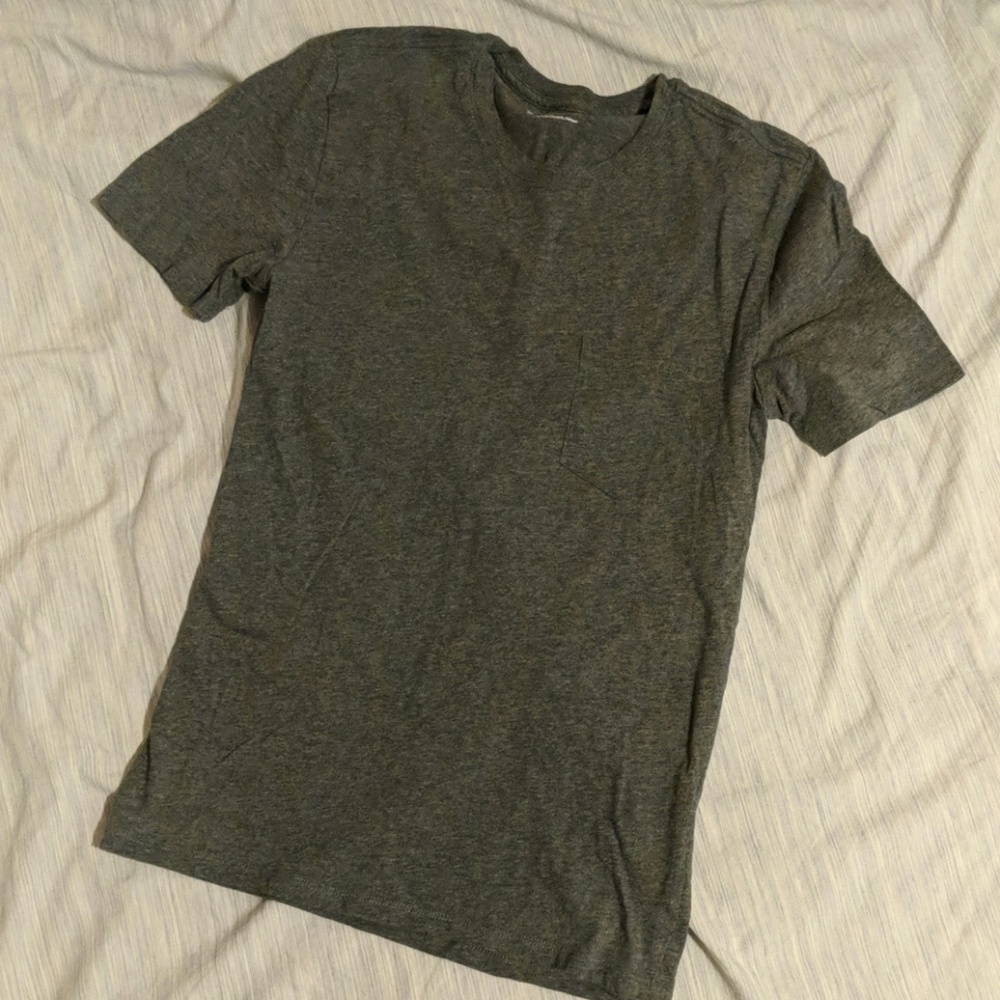 Everlane t-shirt